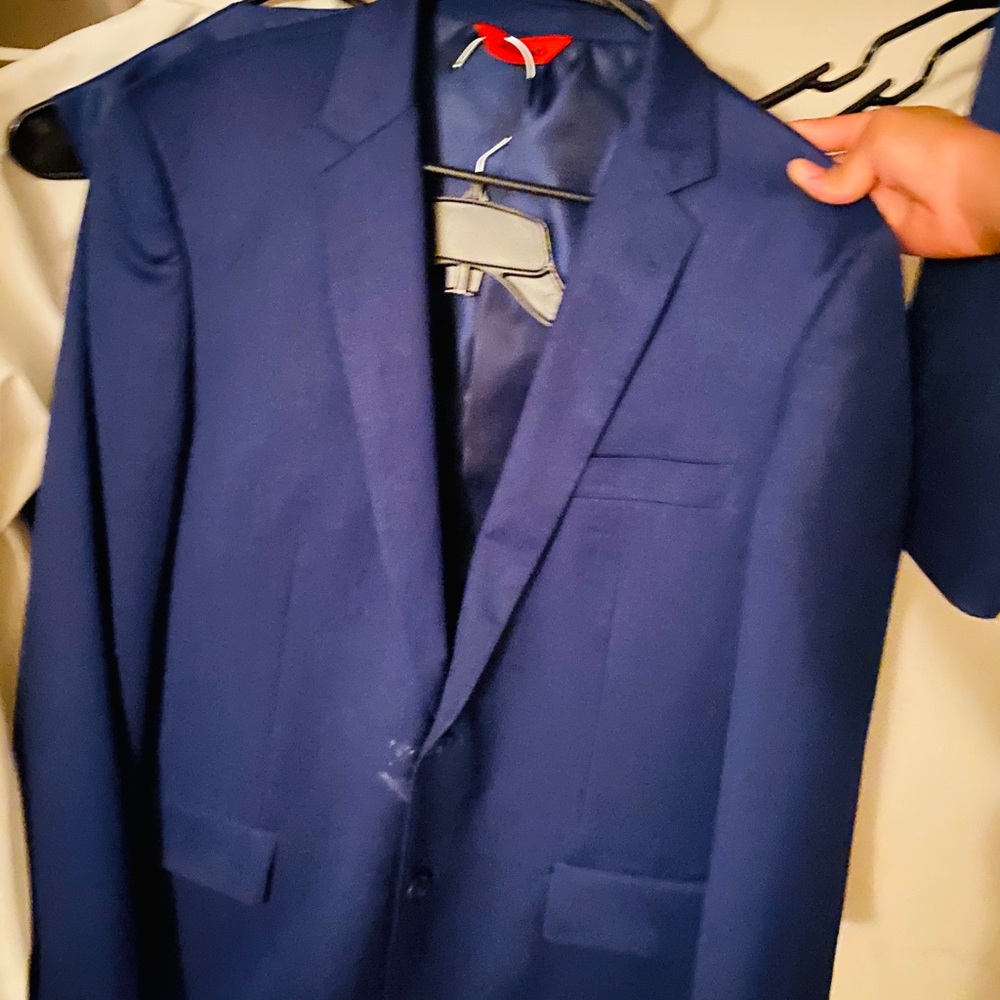 Full on suit - Picture 5 of 6